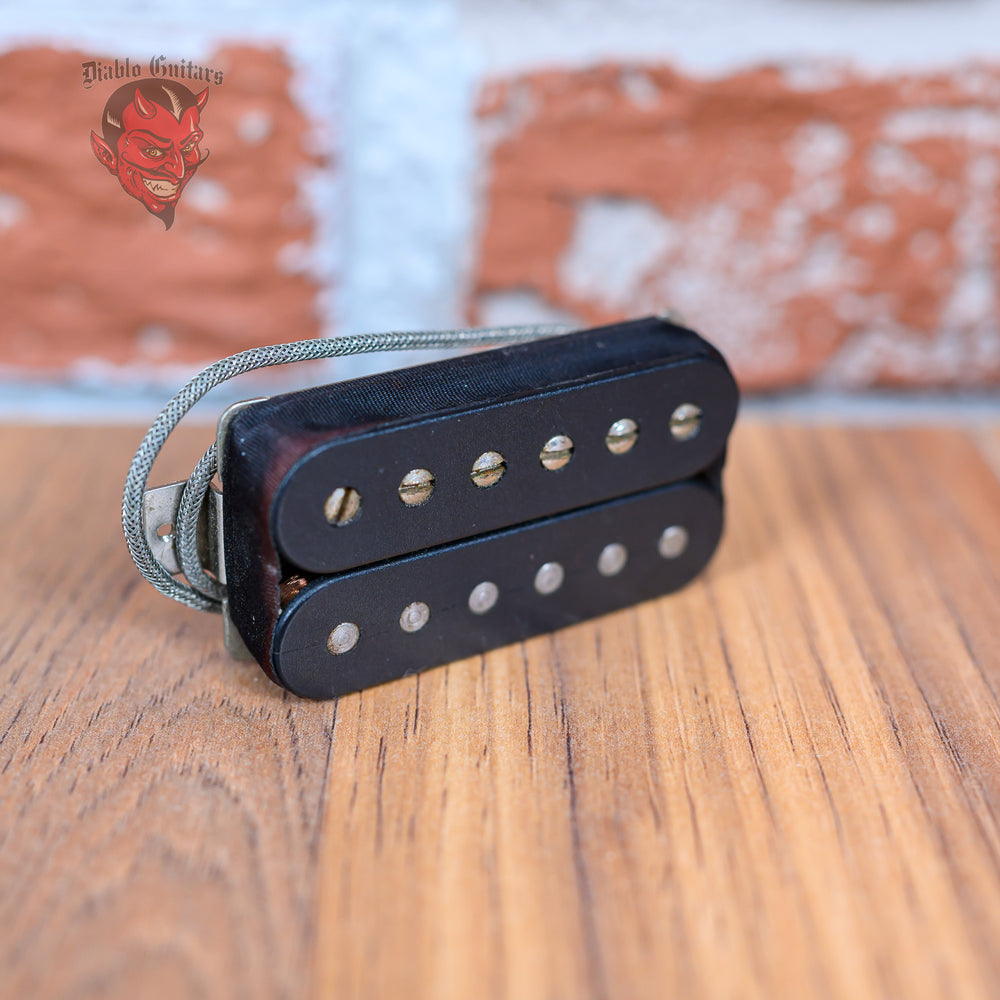 
                      
                        Gibson 490R 1990's - Black Bobbins Patent Number Stamped Neck Pickup
                      
                    