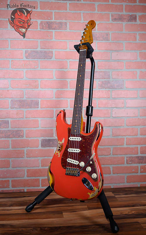 
                      
                        Fender Custom Shop S21 Event Limited Edition ‘62 Strat Aged Fiesta Red over Sunburst Relic 2022 w/OHSC
                      
                    