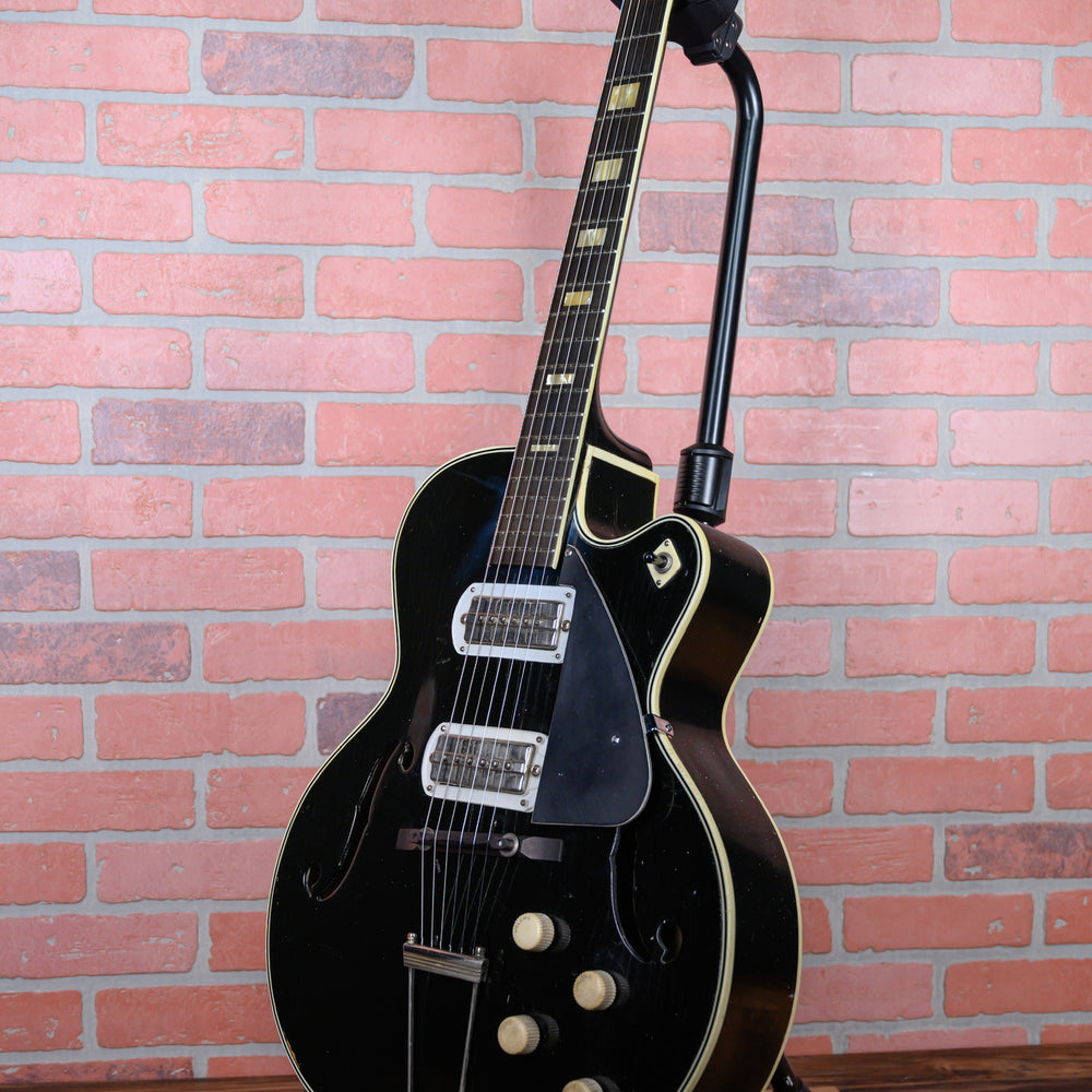 
                      
                        Silvertone Espanada H64 Black 1957 w/OHSC
                      
                    