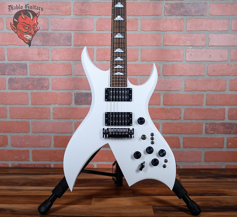 B.C. Rich USA Rich Bich Standard Glitter Rock White Built by Neal Moser in 2023 w/OHSC