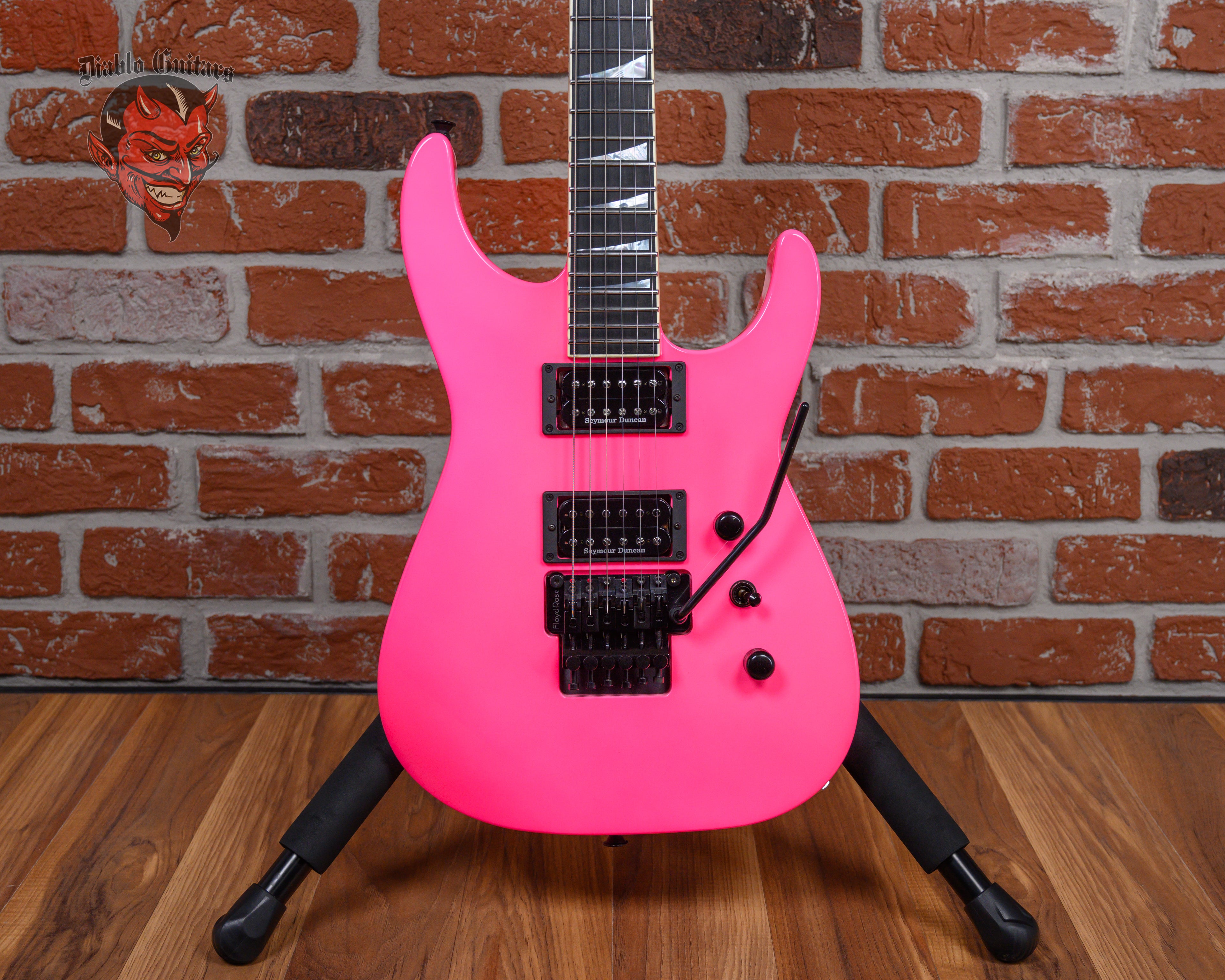 Jackson USA Custom Shop Soloist SL2H FR Neon Pink 2026 w/OHSC