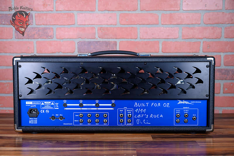 
                      
                        Diezel VH4 4-Channel 100-Watt Guitar Head 2011 Blue Panel Black Tolex Blueface Reissue - Adam Jones
                      
                    