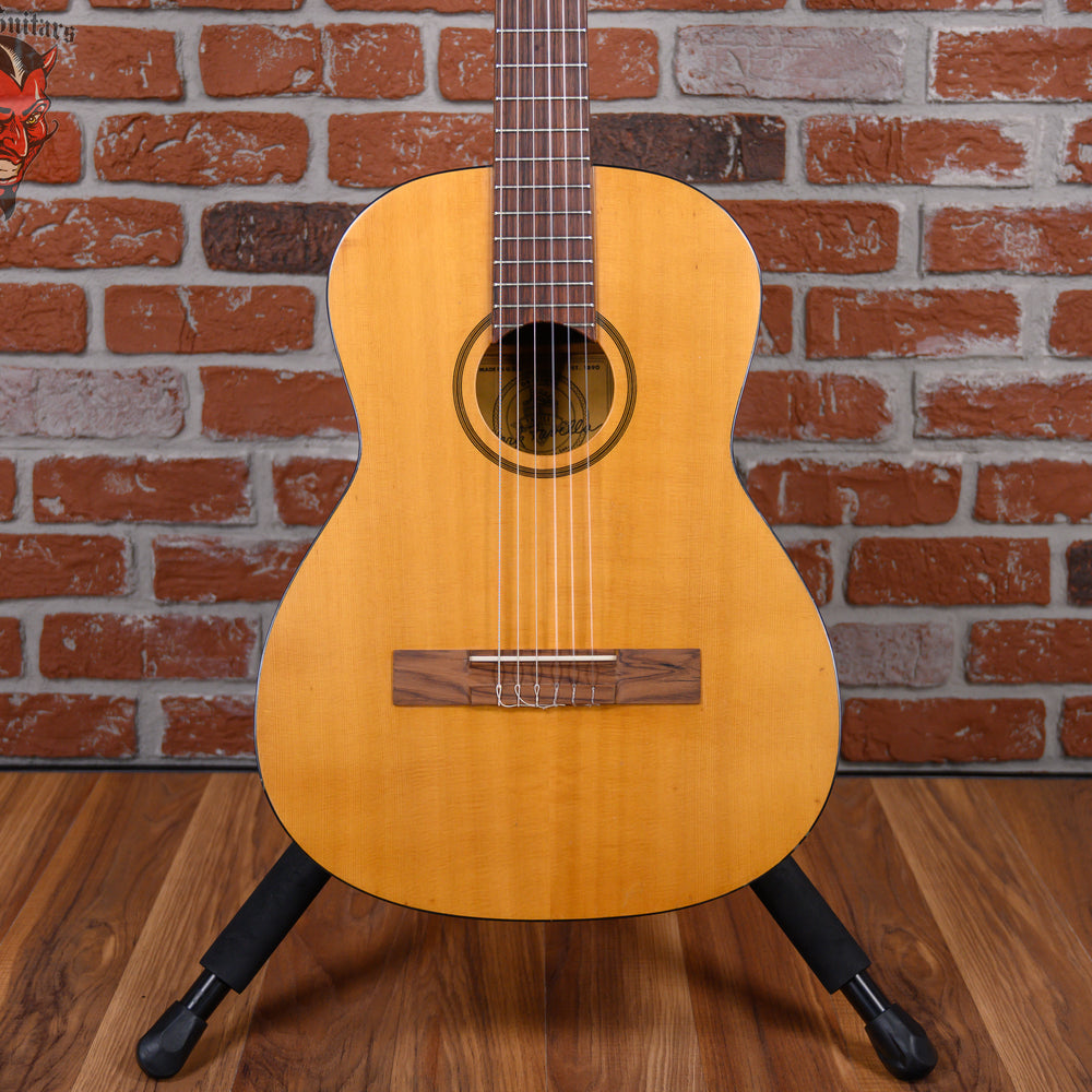 Favilla C6 Concerto Natural 1960s w/Hard Shell Case