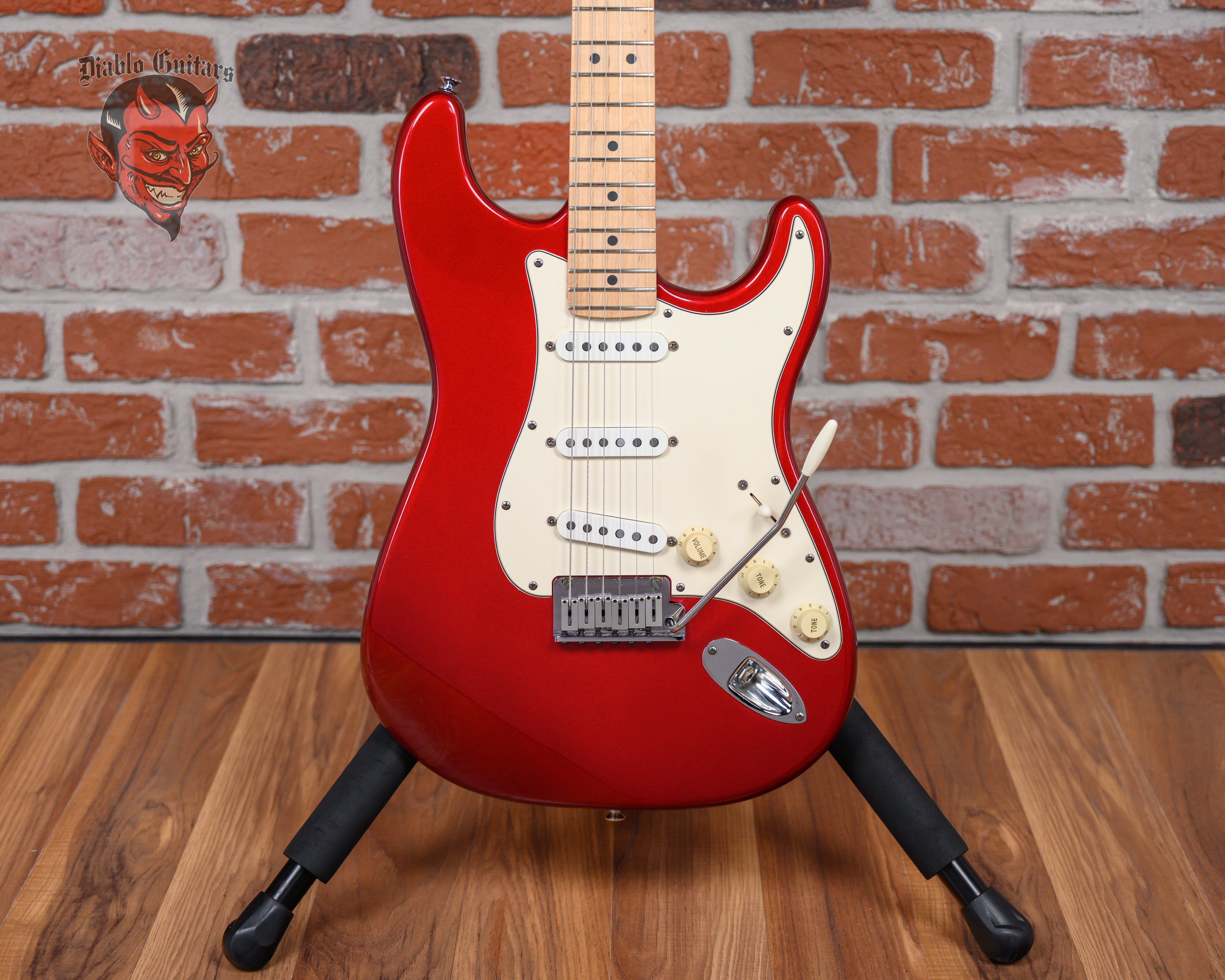Fender American Standard Stratocaster Candy Apple Red 1995 w/OHSC