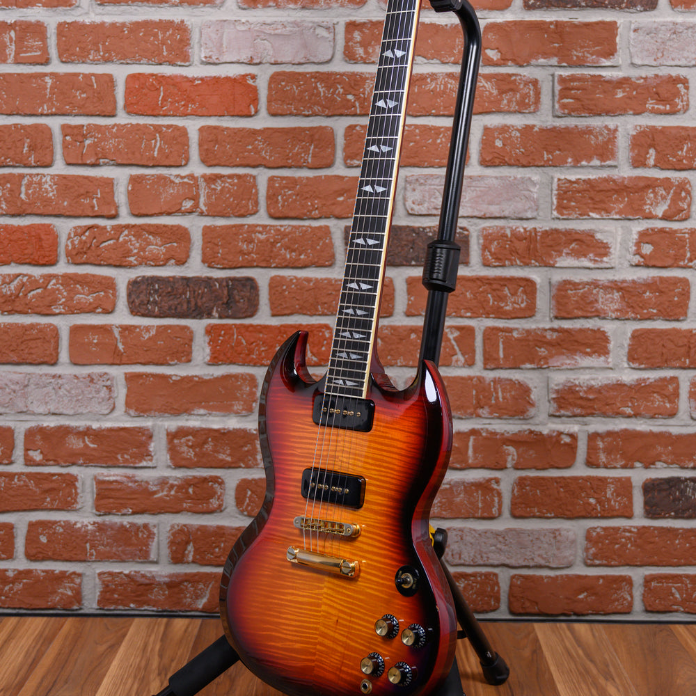 
                      
                        Gibson SG Supreme AA Figured Maple Top Fireburst 1999 w/OHSC
                      
                    