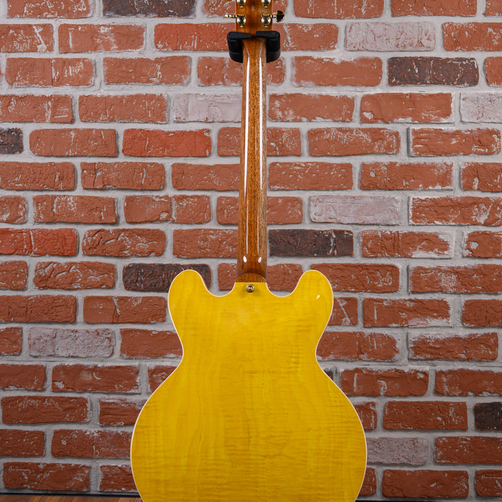 
                      
                        Gibson ES-335 Figured Custom Color Mod Shop AAA Figured Maple Top&Back Amber Honey 2021 w/OHSC
                      
                    