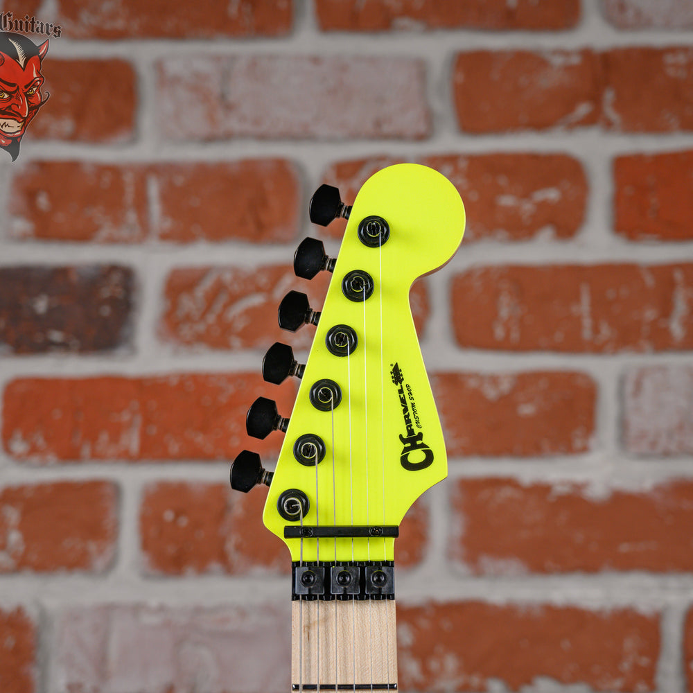 
                      
                        Charvel USA Custom Shop San Dimas Namm Edition #603 Master Built by “Red” Dave Nicholes Neon Pearl Yellow 2025 w/OHSC
                      
                    