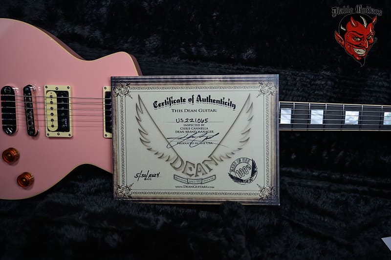 
                      
                        Dean USA Custom Shop Cadillac Shell Pink 2024 w/OHSC
                      
                    