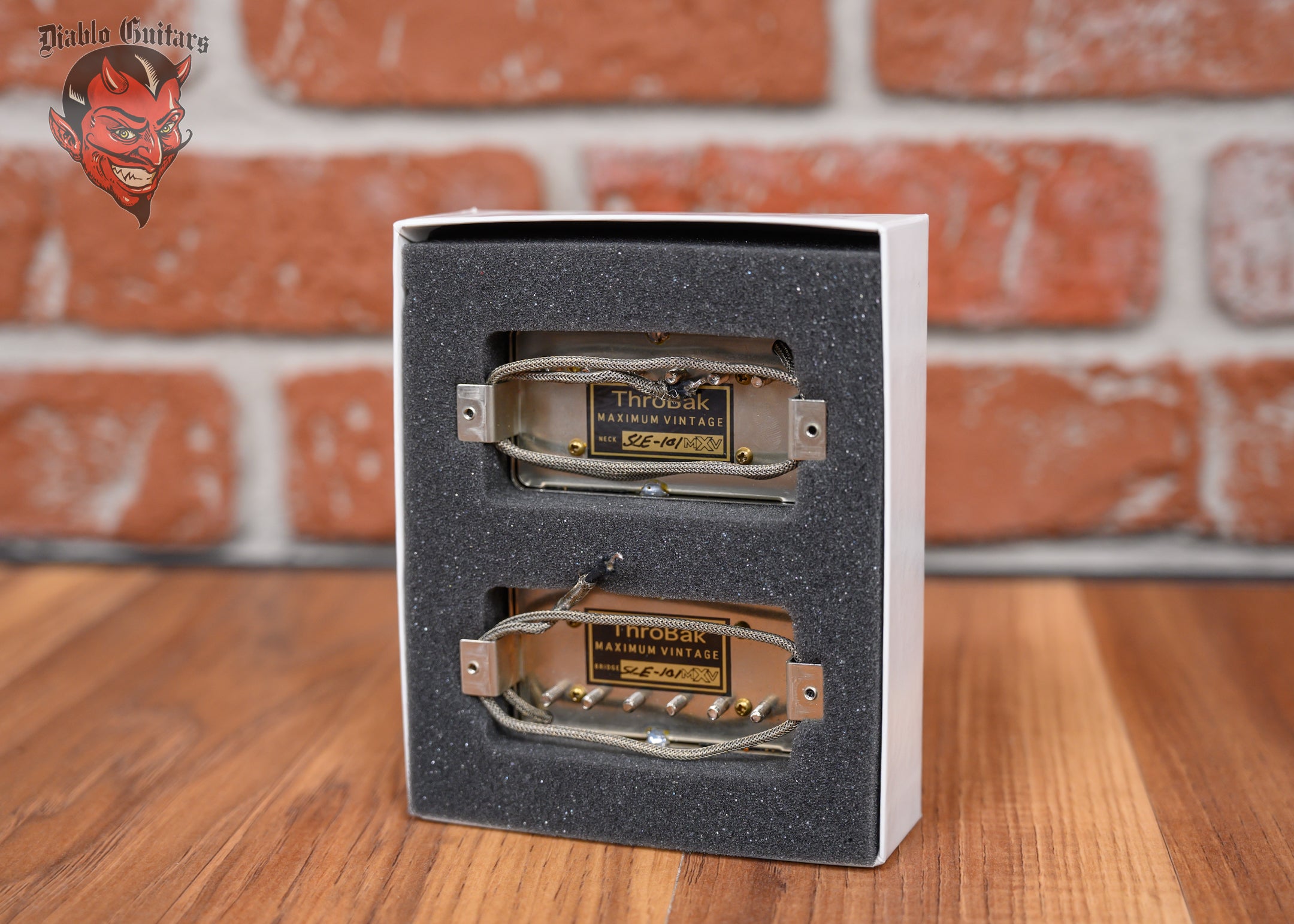ThroBak SLE-101 MXV ハムバッカー 2個セット Throbak SLE-101 MXV Humbucker Set Aged Nickel Vintage Specs