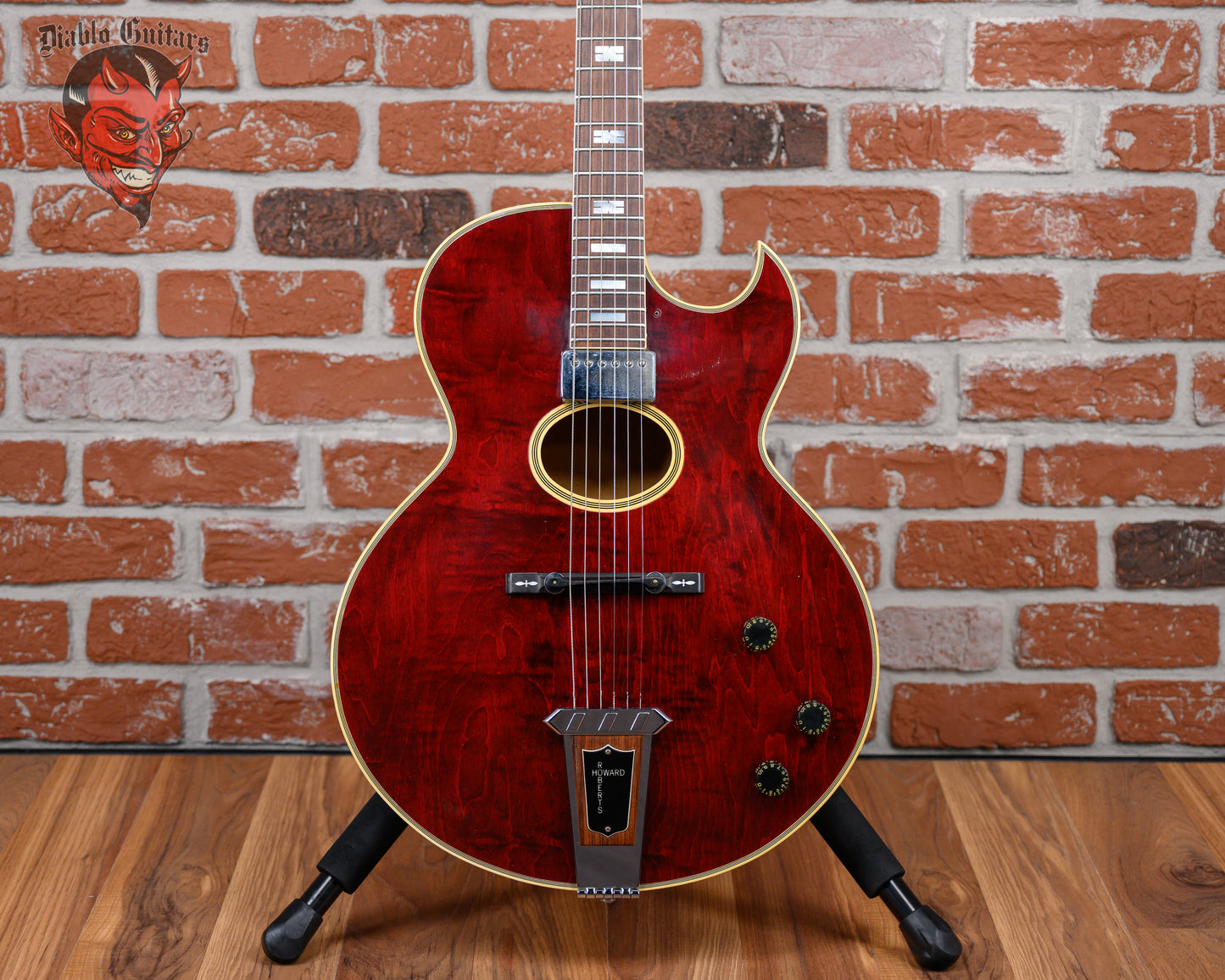 Gibson Howard Roberts Custom Wine Red 1978 w/Hardshell Case