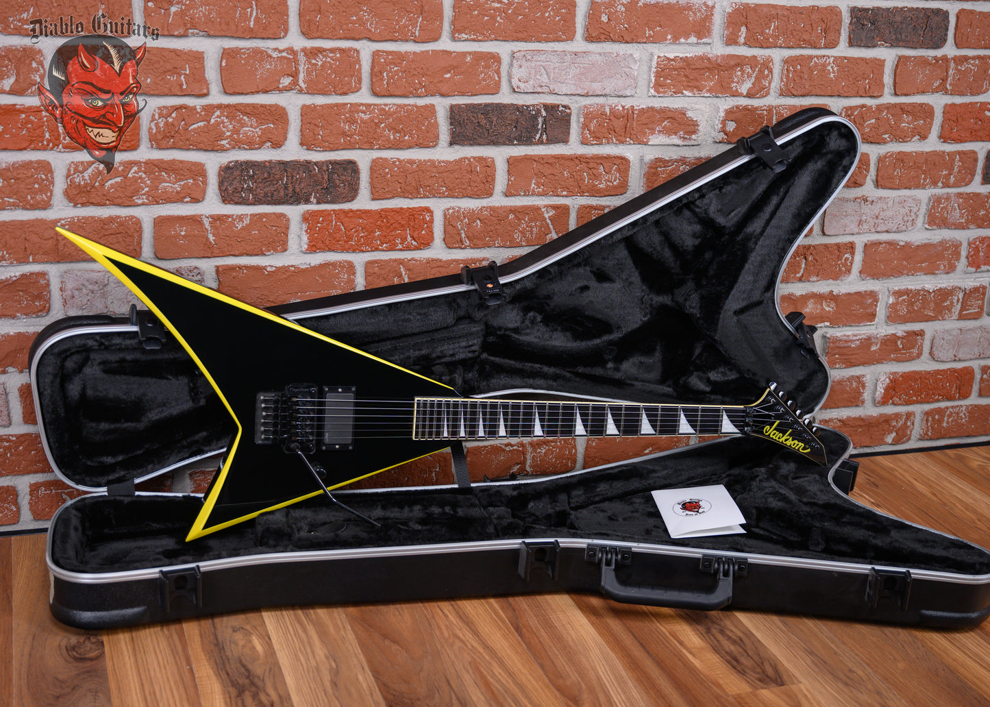 Jackson Limited Edition MIJ RR24 Rhoads Black with Yellow Bevels 2006 w/OHSC