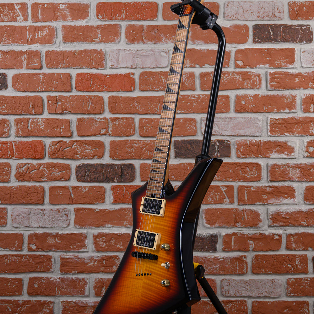 
                      
                        Jackson USA Custom Shop Limited Edition KE2H Roasted TOM Kelly Flame Maple Top in 3-Tone Sunburst 2025 w/OHSC
                      
                    