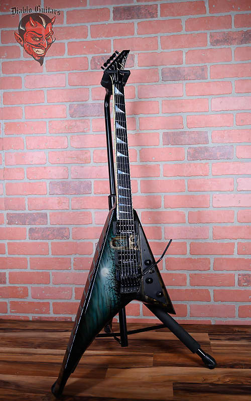 
                      
                        Jackson USA Select RR1 Rhoads Graveyard Graphic By Dan Lawrence 2007 w/OHSC
                      
                    