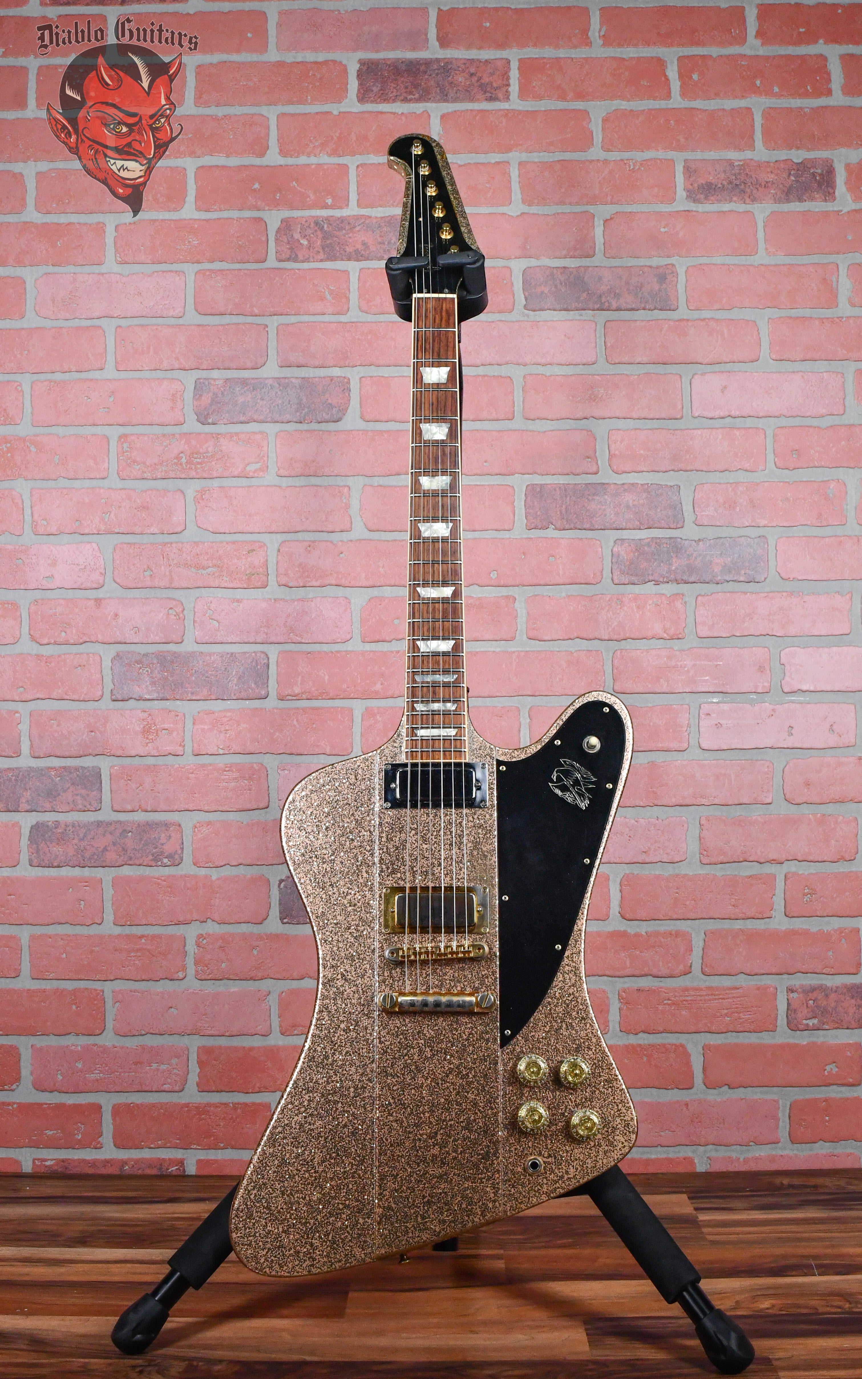 Gibson Custom Shop Original Firebird V 1 of 1 Gold Sparkle NAMM