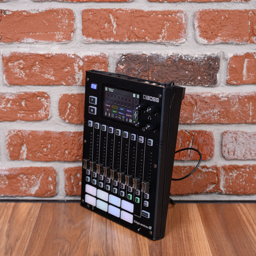 Boss Gigcaster 8 USB Streaming Mixer