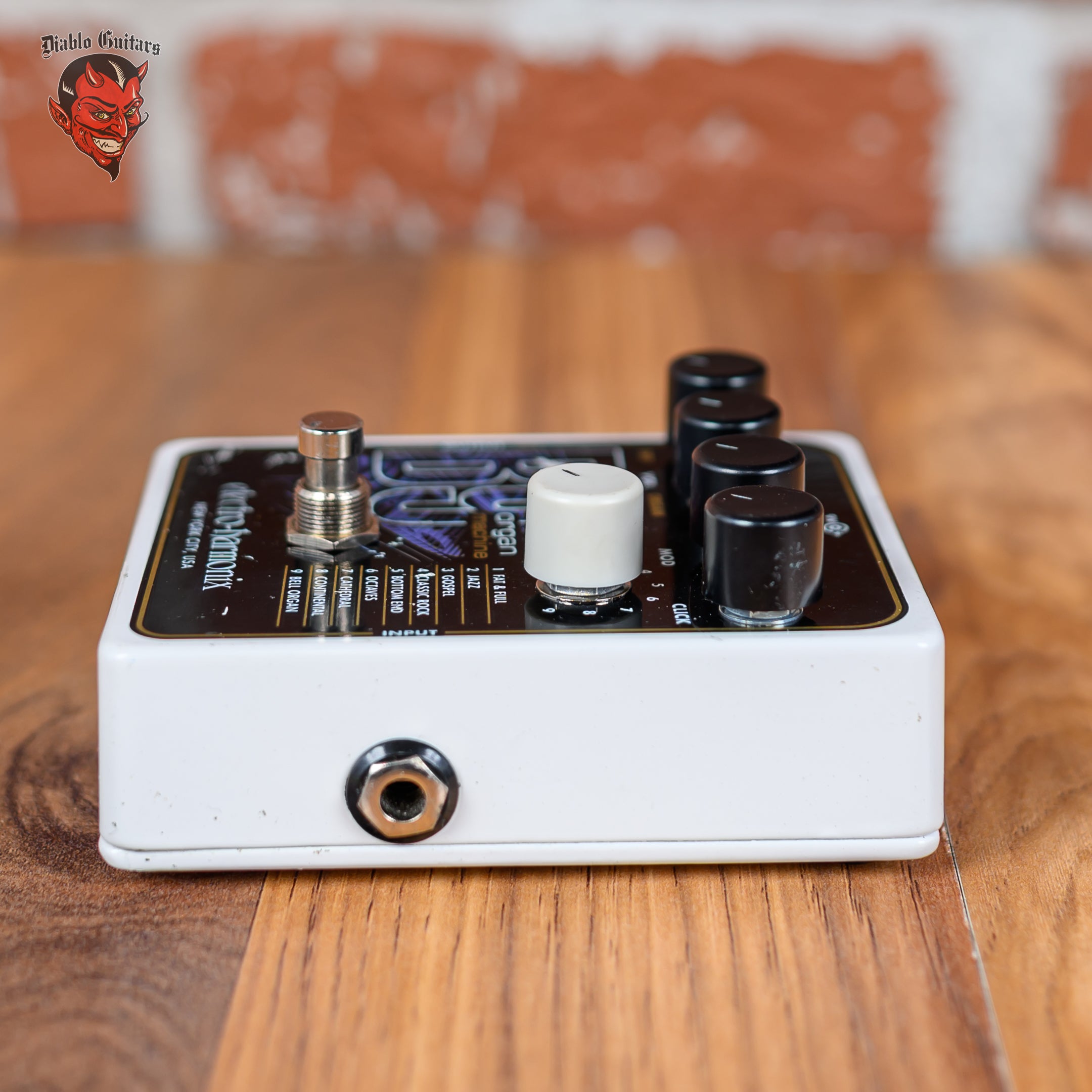 Electro-Harmonix B9 Organ Machine Black – Diablo Guitars