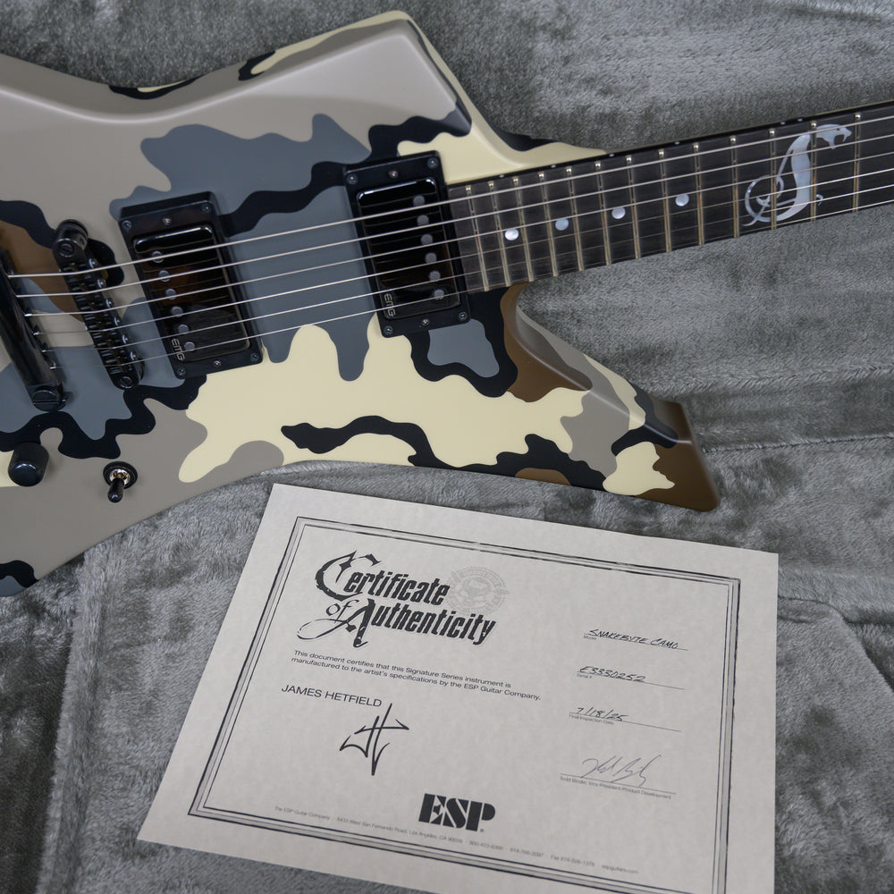 
                      
                        ESP Signature Series Custom Shop James Hetfield Signature Snakebyte Kuiu Camo Satin 2025 w/OHSC
                      
                    