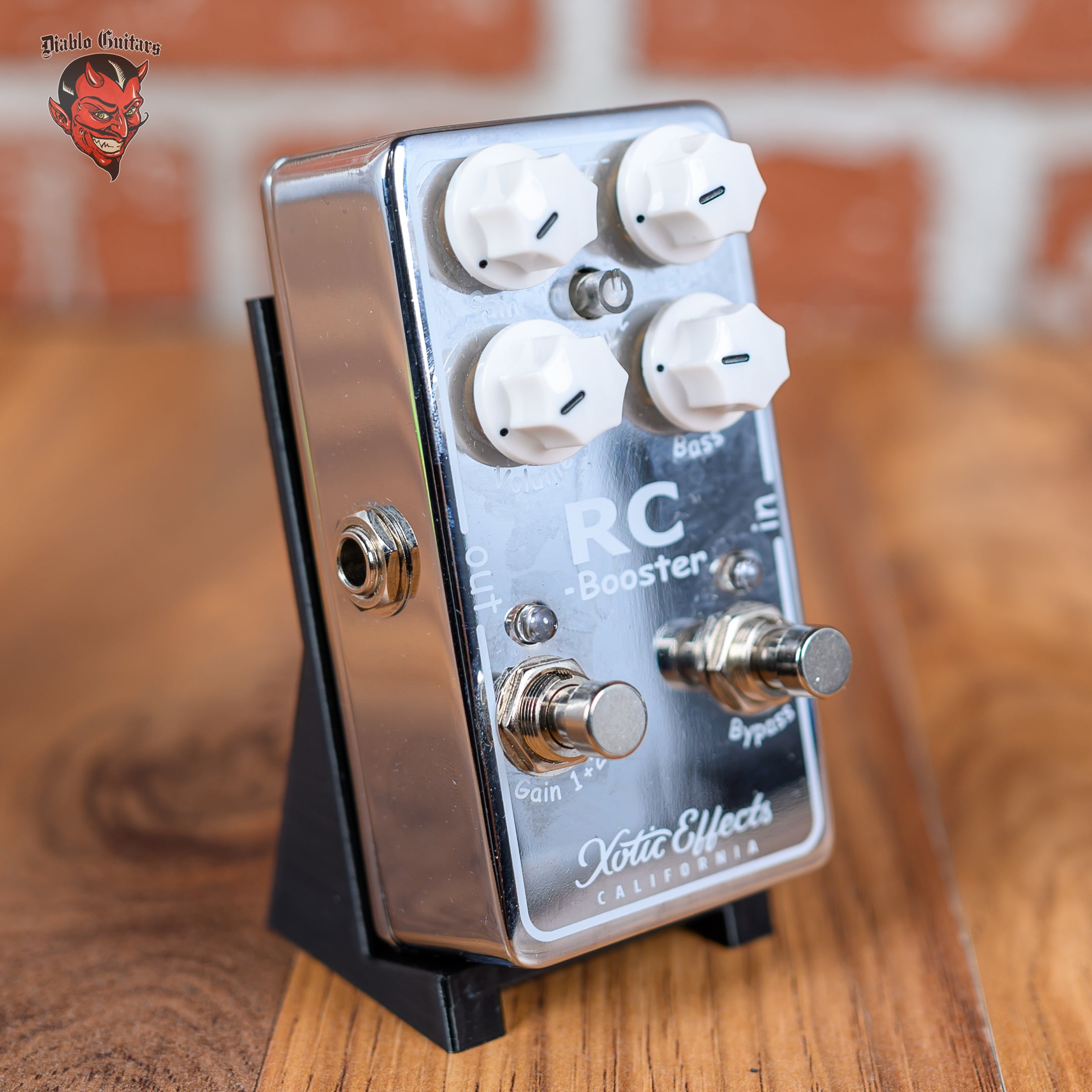 Xotic RC Booster V2 Chrome – Diablo Guitars