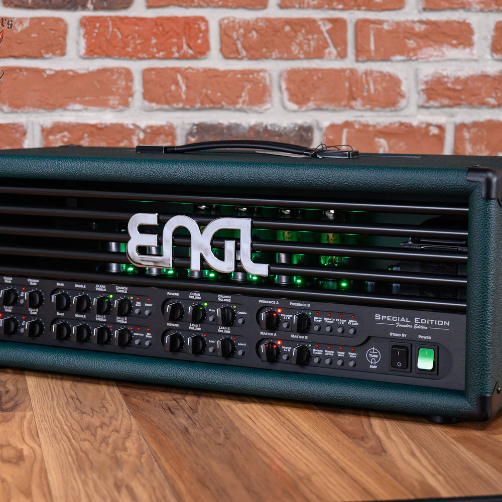 
                      
                        Engl Custom Shop Special Edition Founders Edition E670FE 5-Channel 100-watt all Tube Head with 6L6 Tubes Green Bronco
                      
                    
