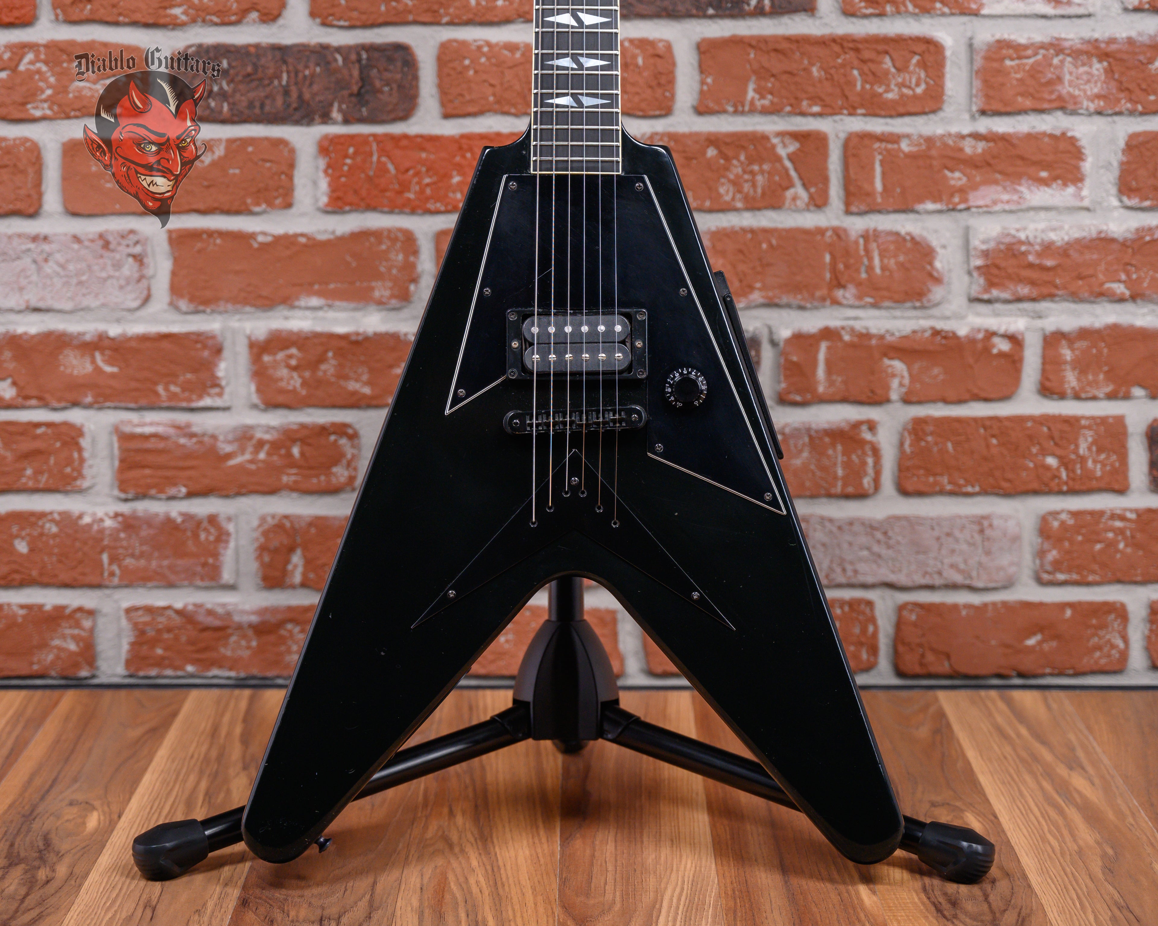 Gibson Flying V V90 Ebony 1988 w/OHSC – Diablo Guitars
