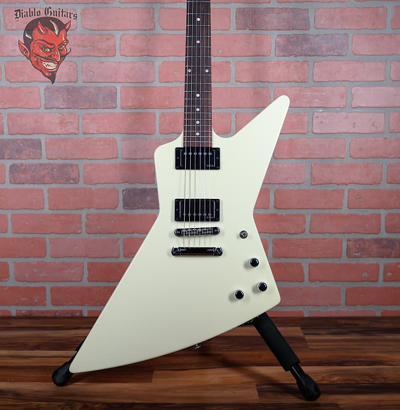 Gibson '80s Explorer Demo Shop Classic White 2023 w/OHSC (EMG HET Set)