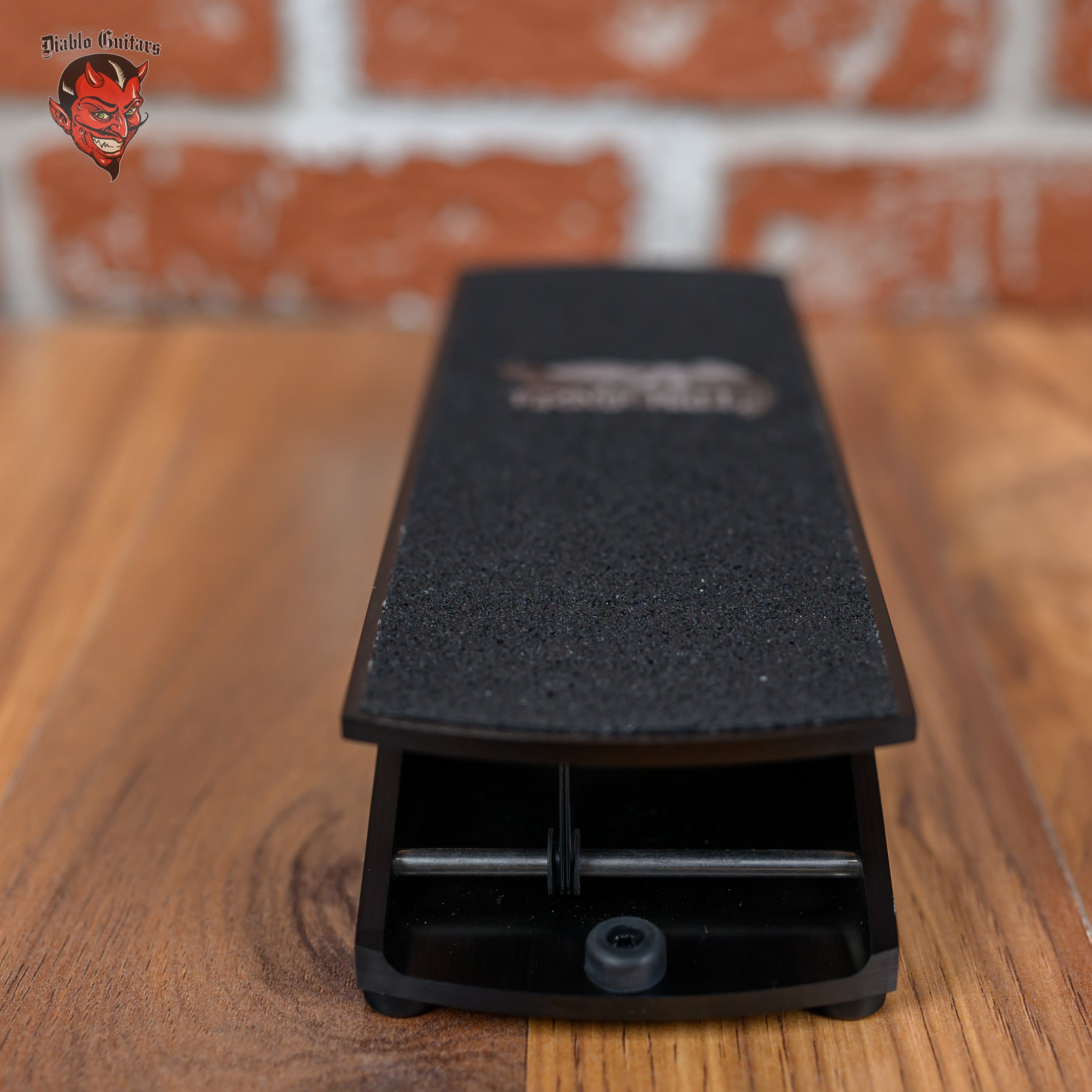 erjhlpkfmfl4hn7ppqer.jpg?v=