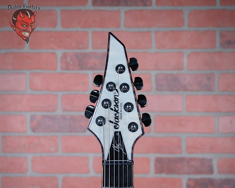 
                      
                        Jackson USA Series Chris Broderick Signature HT7 Soloist Quilted Maple Transparent White 2020 w/OHSC
                      
                    