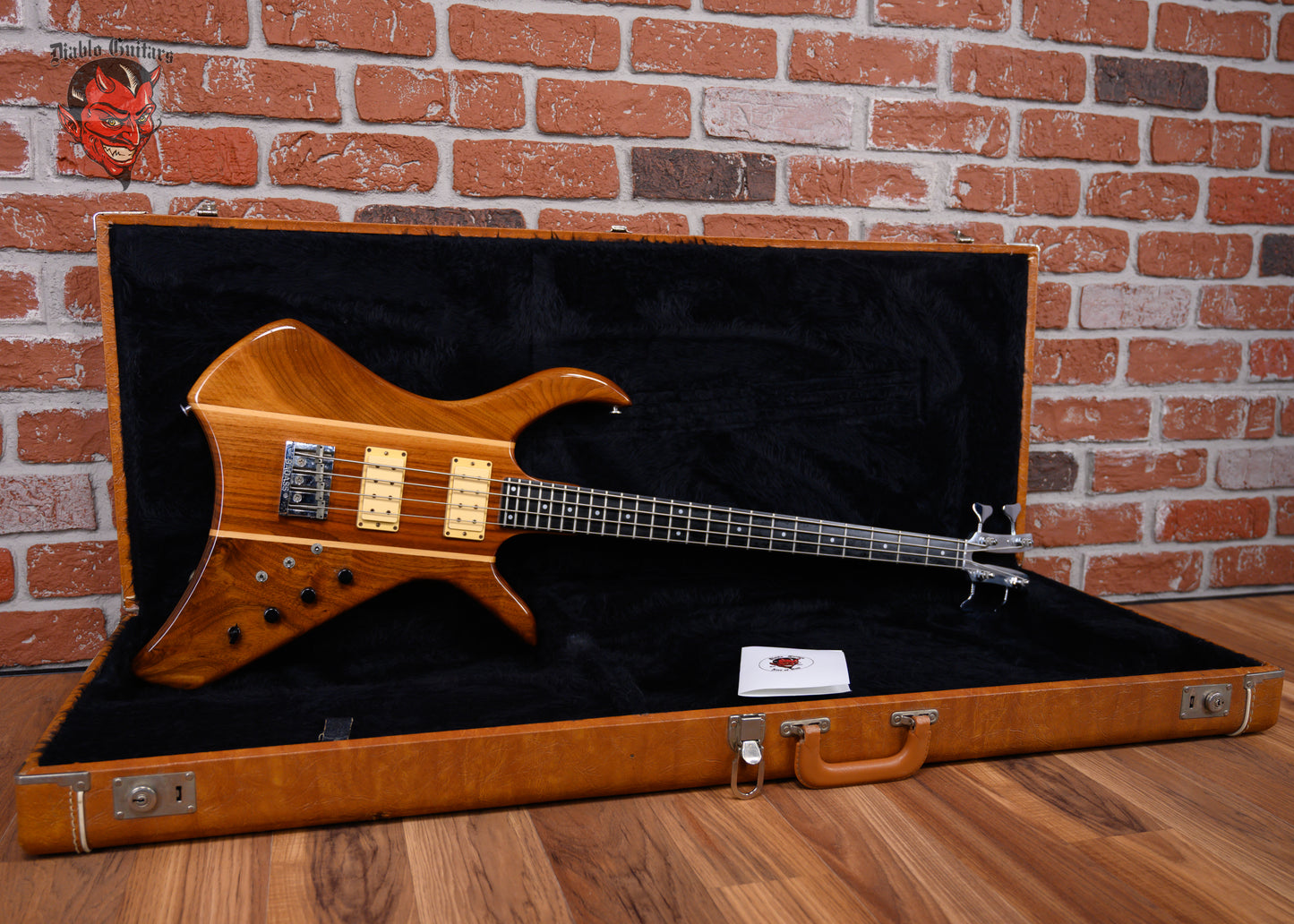 Kramer XL-24 Bass Maple/Walnut Natural 1980 w/OHSC