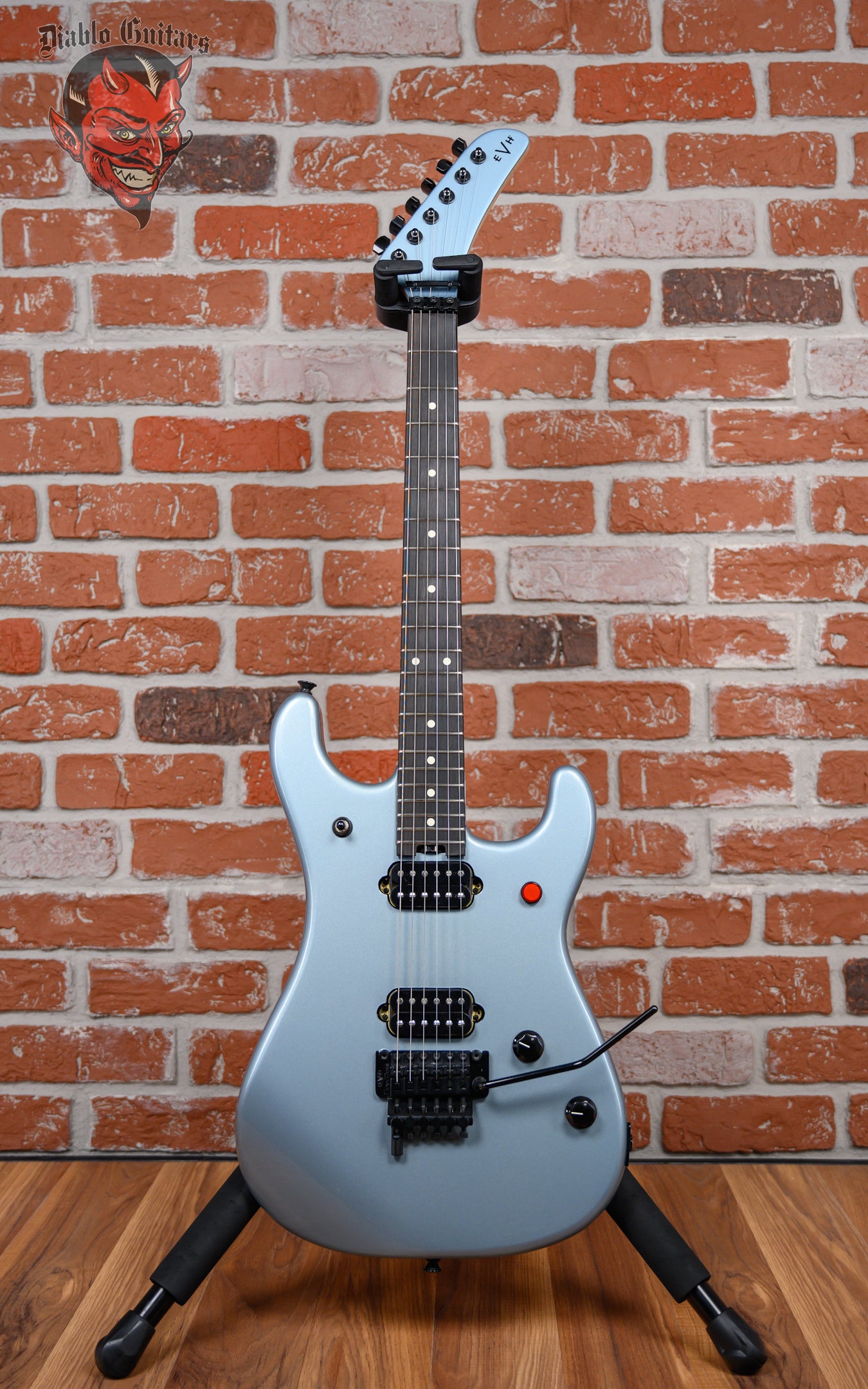 EVH 5150 Series Standard Ice Blue Metallic 2021 w/Original Gigbag