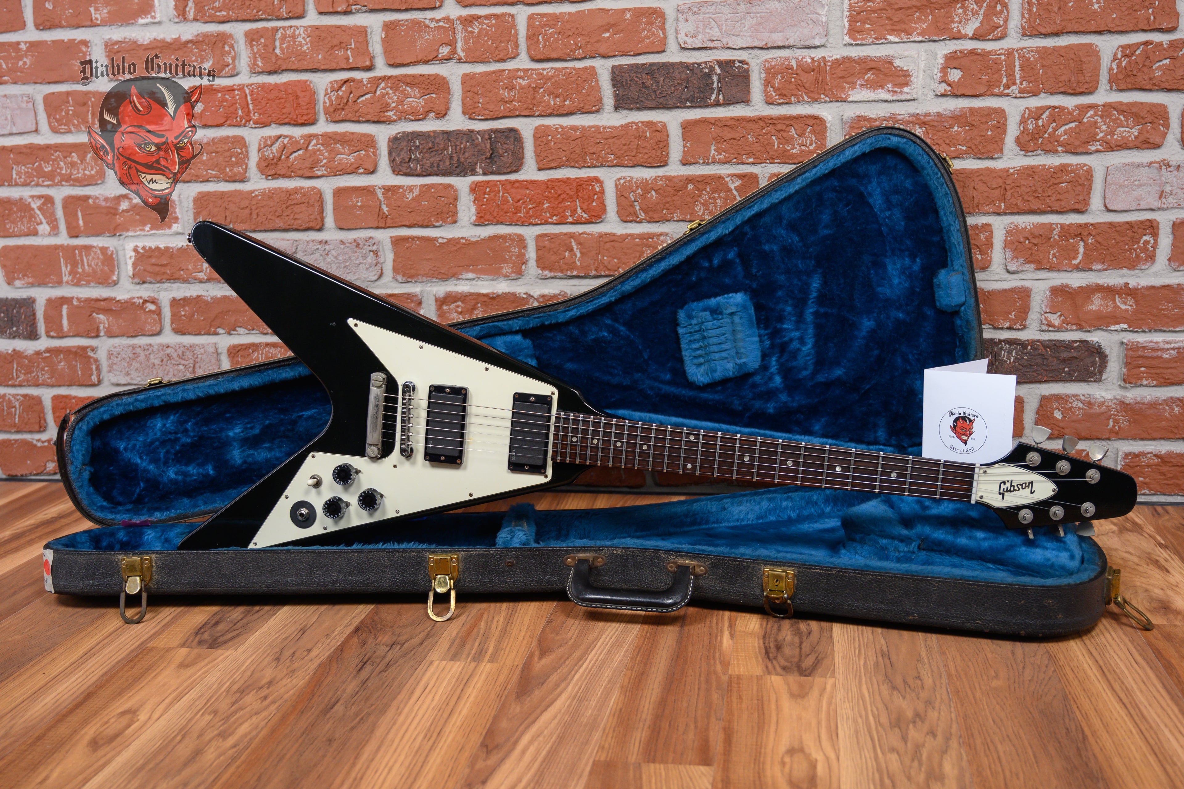 Gibson Flying V Ebony 1983 w/OHSC (Mods) – Diablo Guitars