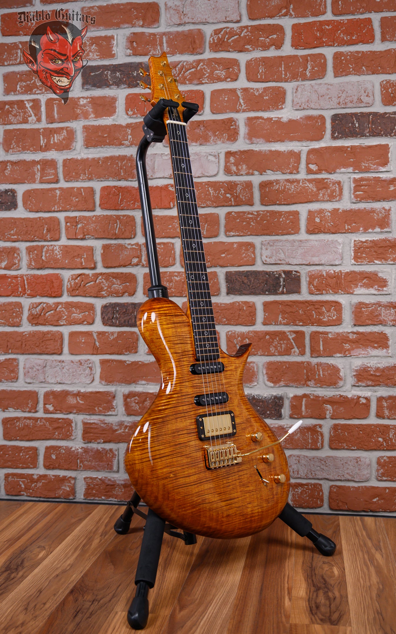 Jens Ritter Instruments Porsche Tremolo 1-Piece Flame Maple Body Late ...