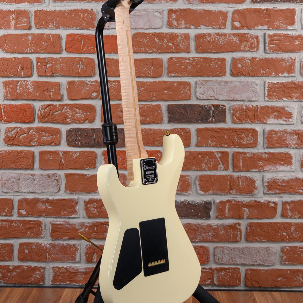 
                      
                        Charvel Custom Shop San Dimas 1H Vanilla Shake 2024 w/OHSC
                      
                    