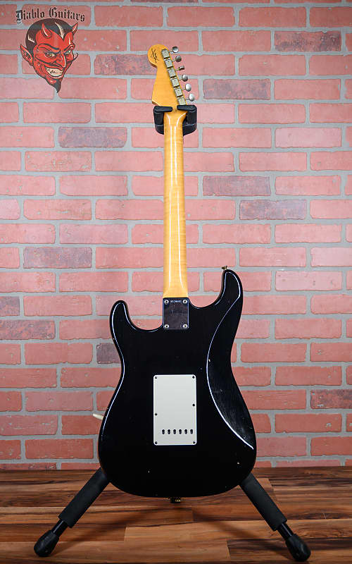 
                      
                        Fender Custom Shop Willcutt “True ‘62” 1962 Stratocaster Black Journeyman Relic 2022 w/OHSC
                      
                    