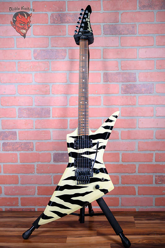 Aria Pro II ZZ Deluxe Zebra 1985 Japan w/OHSC – Diablo Guitars