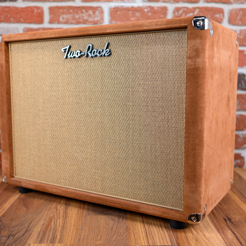 
                      
                        Two Rock Classic Reverb Signature 6L6 / 5881 50-Watt Guitar Matching Half Stack 2022 Tobacco Suede
                      
                    