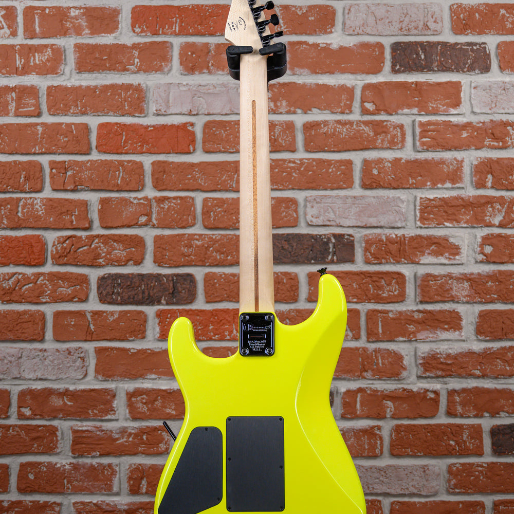 
                      
                        Charvel USA Custom Shop San Dimas Namm Edition #603 Master Built by “Red” Dave Nicholes Neon Pearl Yellow 2025 w/OHSC
                      
                    