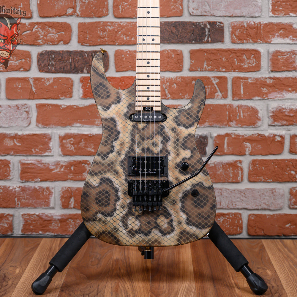 Charvel USA Custom Shop Warren DeMartini USA Signature Snakeskin Graphic 2025 w/OHSC