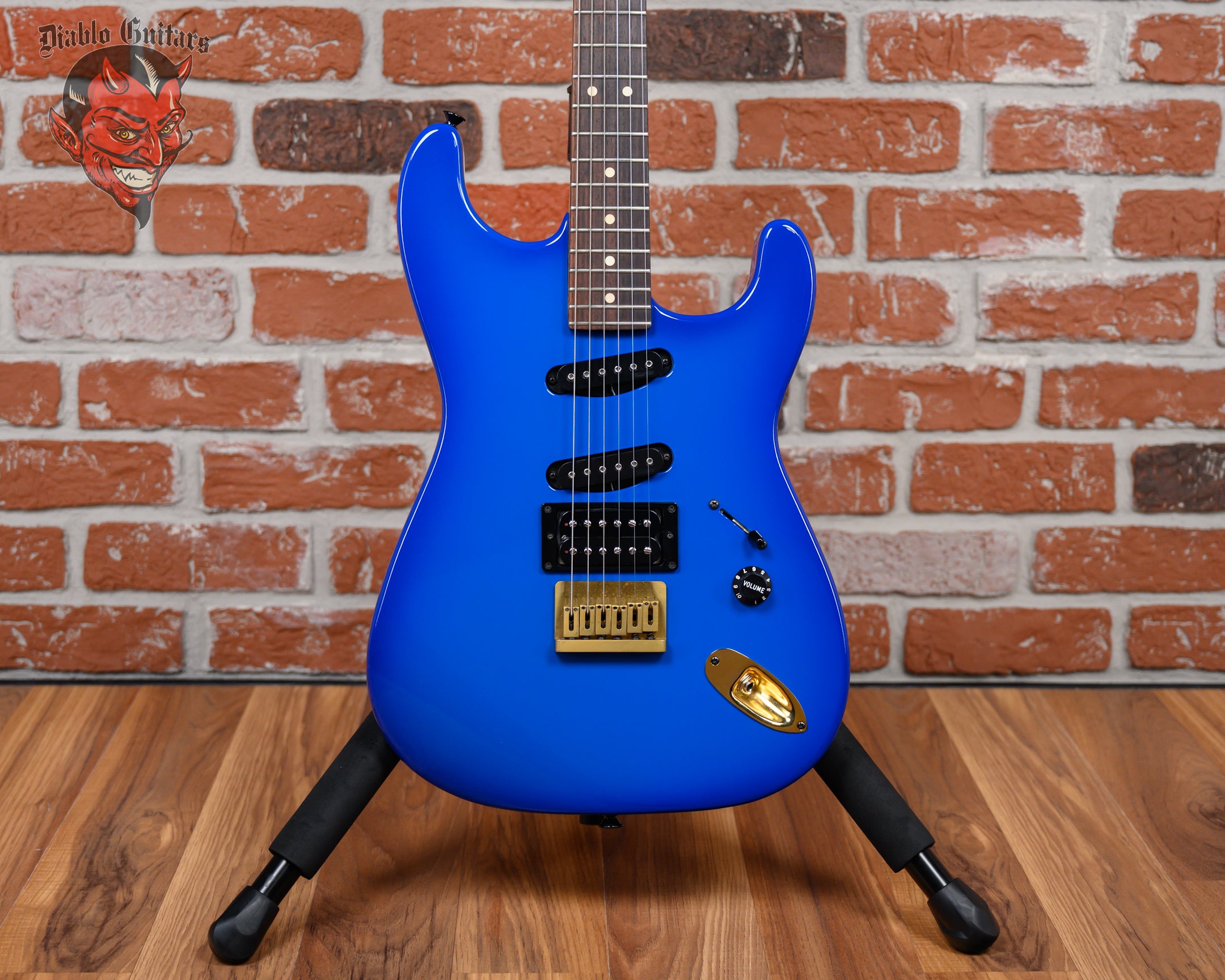CHARVEL (シャーベル) / Jake E Lee BURST BLUE Charvel Jake E. Lee Signature Model Electric Guitar Blue