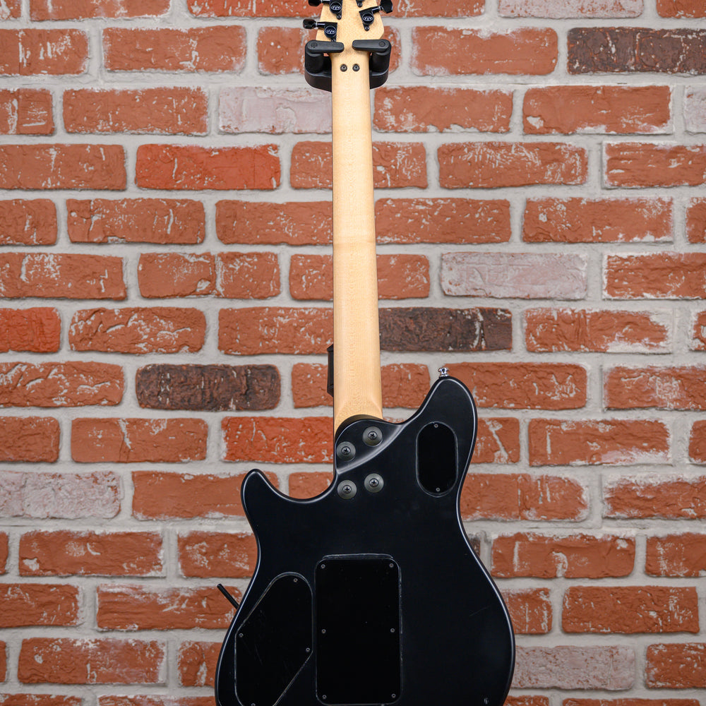 
                      
                        EVH Wolfgang USA with Ebony Fretboard Stealth 2012 w/OHSC
                      
                    