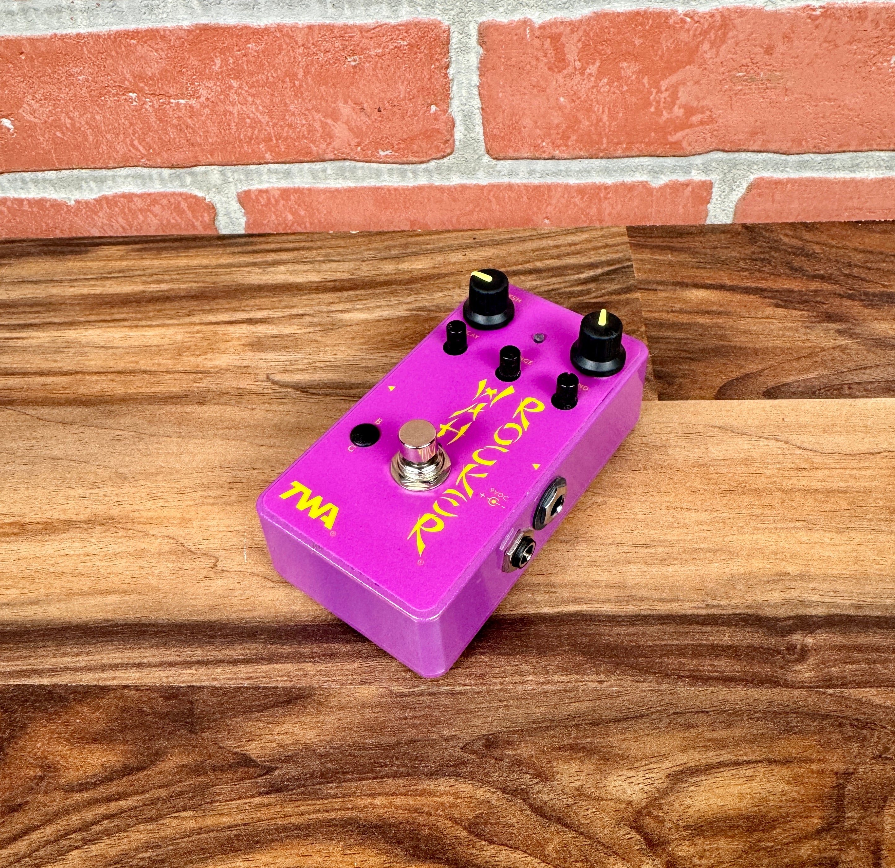 TWA WR-3 Wah Rocker 2010s - Purple With Box