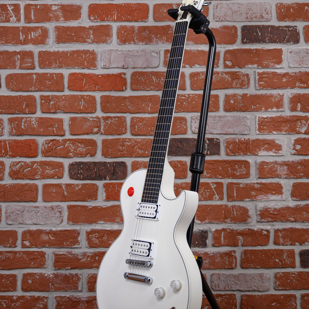
                      
                        Gibson Bucket Head Signature Les Paul Alpine White 2012 w/OHSC
                      
                    