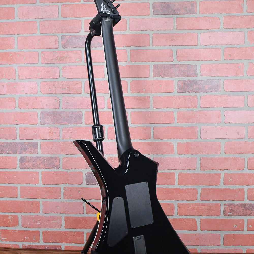 
                      
                        Jackson USA Series Jeff Loomis Signature Kelly 2022 Satin Black w/OHSC Signed by Jeff Loomis
                      
                    