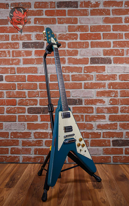 
                      
                        Gibson Flying V Bahama Blue 1981 w/OHSC
                      
                    