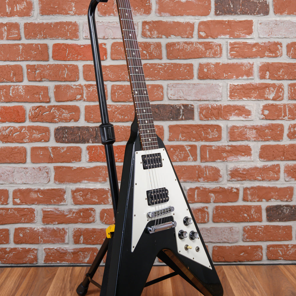 
                      
                        Gibson Flying V '67 Ebony 1996 w/OHSC
                      
                    