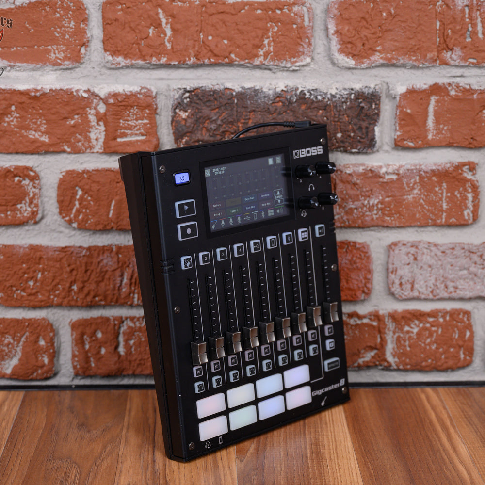 Boss Gigcaster 8 USB Streaming mixer