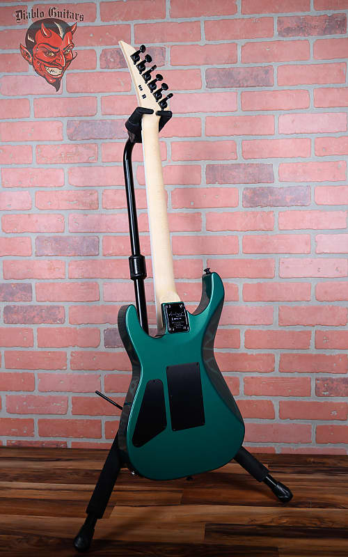 
                      
                        Jackson USA Custom Shop DK FR 1H Dinky Sherwood Green 2019 w/OHSC (NOS B-stock)
                      
                    