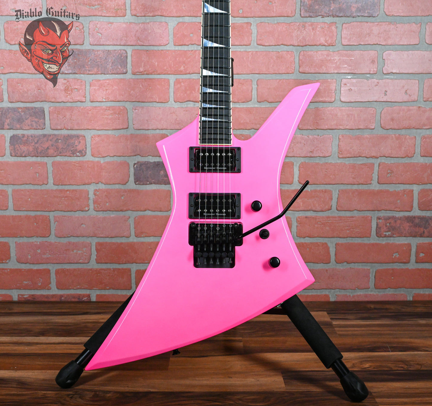 Jackson USA Custom Shop KE2 Kelly Neon Pink 2024 w/OHSC