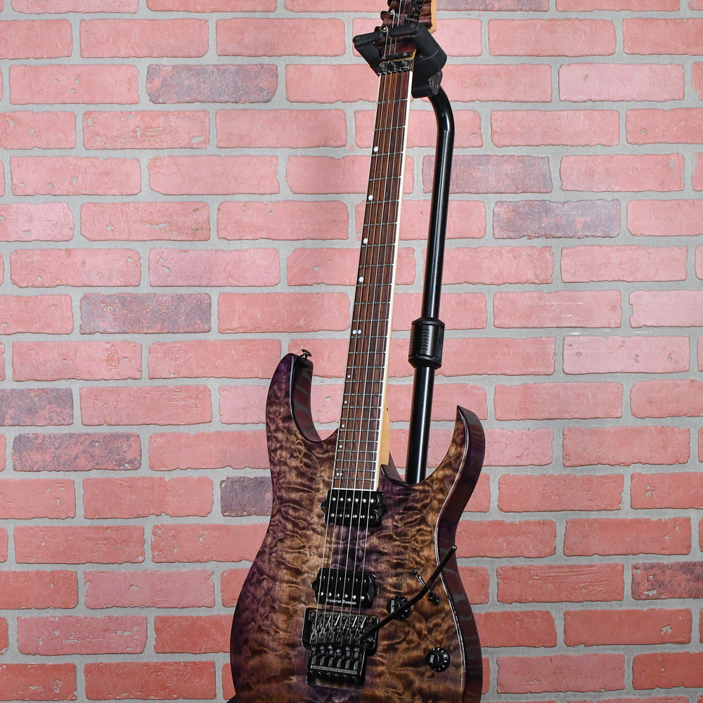
                      
                        Ibanez USRG30-TB USA Custom RG Figured AA Maple Top Transparent Black 1996 w/Hardshell Case
                      
                    