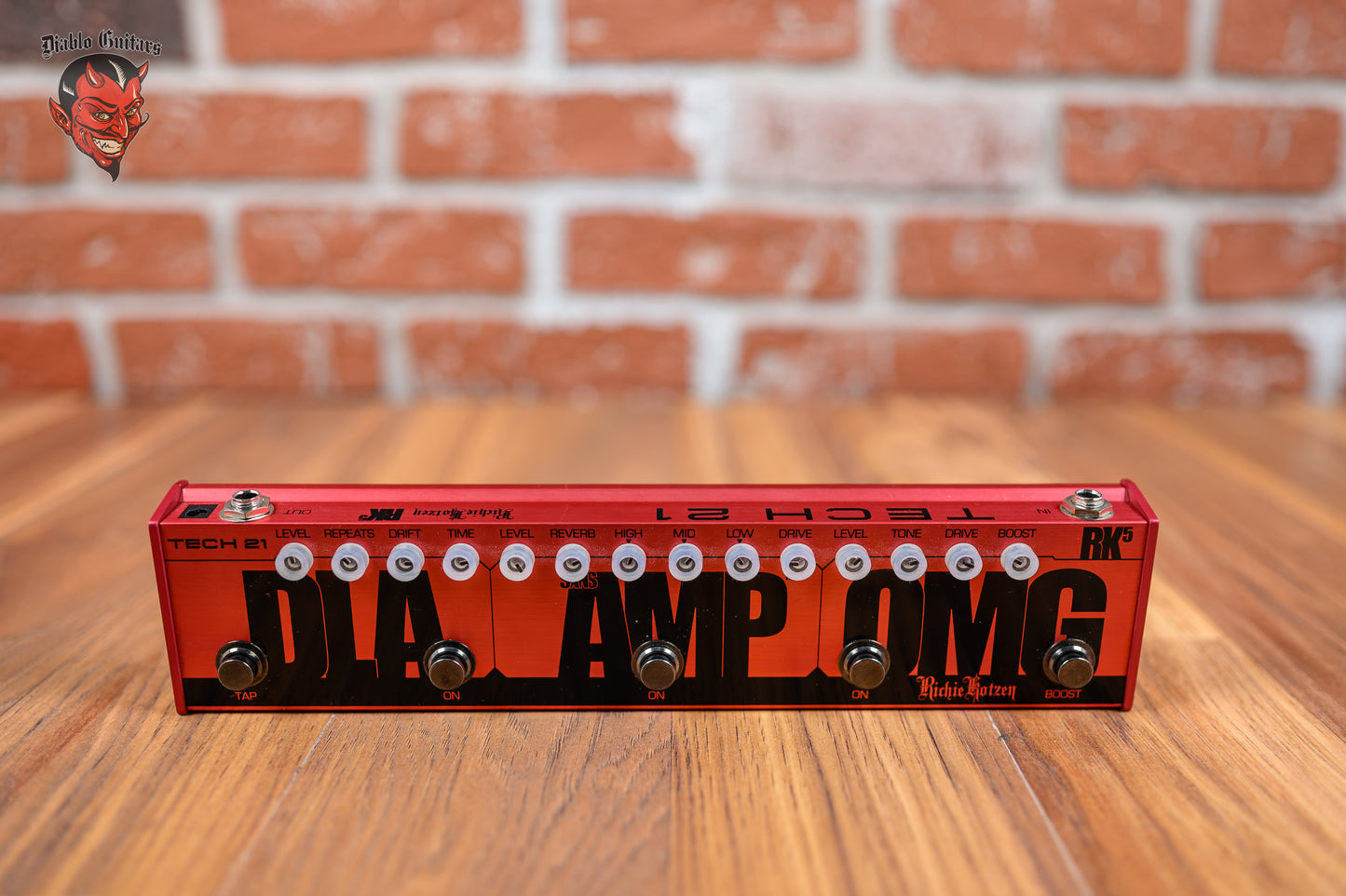 Tech 21 Richie Kotzen Fly Rig RK5 v1 - Red
