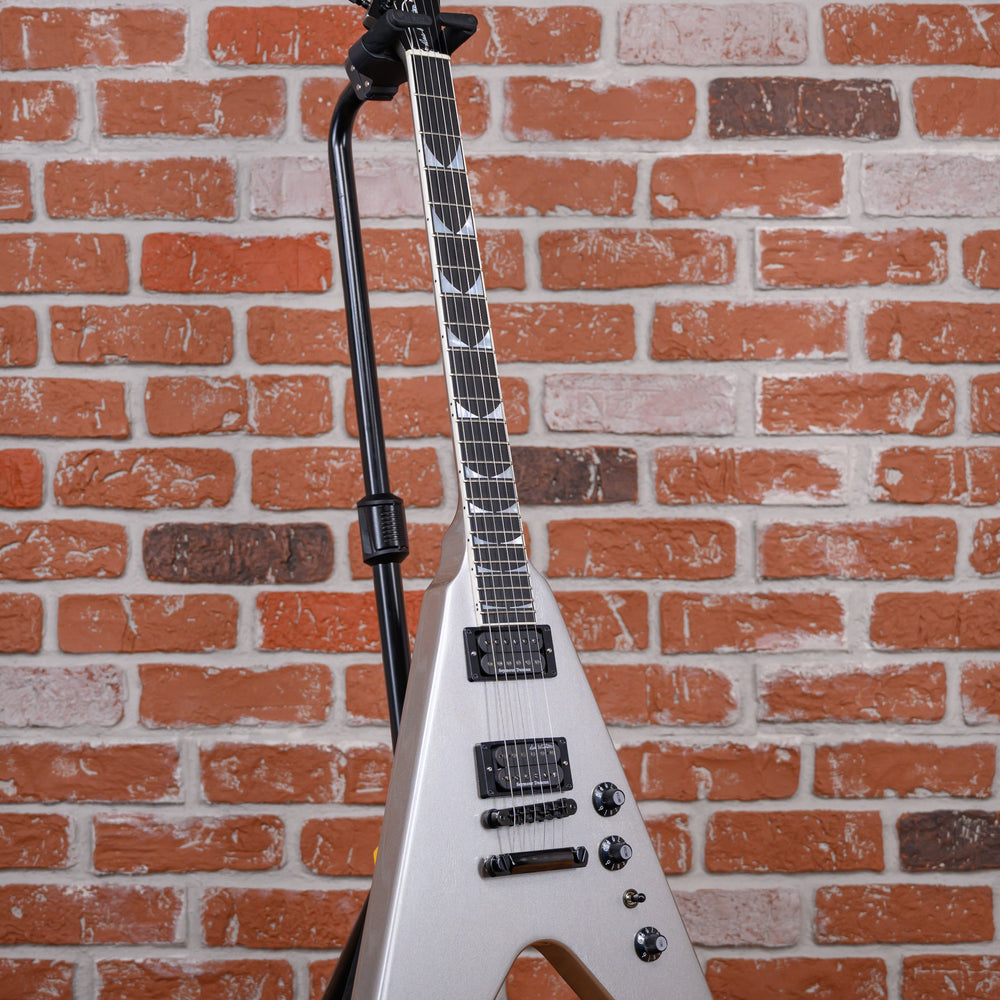 
                      
                        Gibson Dave Mustaine Signature Flying V EXP Demo Shop Metallic Silver 2022 w/OHSC
                      
                    